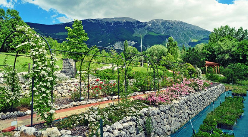 Giardino diffuso della Majella, San Valentino in Abruzzo Citeriore, Province of Pescara, Italy, Italy